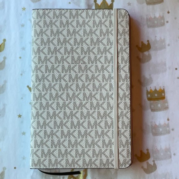 📔MICHAEL KORS NOTEBOOK 📔 NWT 📔 - Picture 8 of 16